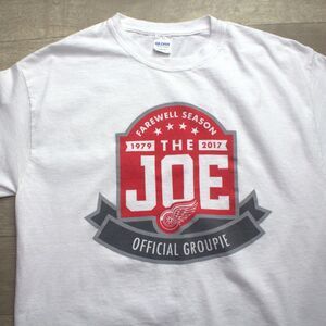 Detroit Red Wings Joe Louis Arena T-shirt Men’s M Farewell Season at The Joe